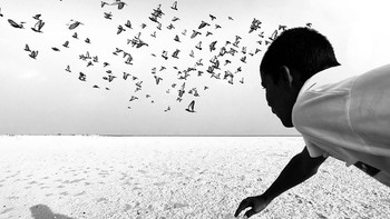 Jawara kategori Black & White  dimenangi oleh Dimpy Bhalotia. Dipotret menggunakan iPhone X. Foto: Mobile Photography Awards