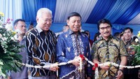 Satu langkah yang disiapkan untuk ekspansi itu adalah membuat gedung cold storage baru anak usaha Cahaya Bahari Corporation, PT Gabungan Samudera Internasional, di kawasan pelabuhan perikanan Muara Angke, Jakarta Utara. Sebelas negara tersebut adalah Cina, Malaysia, Jepang, Taiwan, Vietnam, Uni Emirat Arab, Korea Selatan, Singapura, Australia, Brasil, dan Jordania. Saat ini, perusahaan sedang mempersiapkan ekspansi ke negara-negara Eropa. Foto: dok. Cahaya Bahari