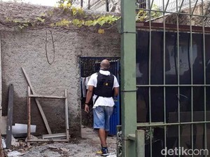 Saksi Mata: Rumah di Bandung Produksi Jutaan Pil Narkoba