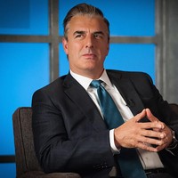 Chris NothSeleb terakhir yang di-cancel adalah Chris Noth. Aktor yang dikenal sebagai Mr. Big dalam serial Sex and the City tersebut dituduhkan dua wanita atas penyerangan seksual dalam sebuah artikel yang dirilis The Hollywood Reporter. Tak lama kemudian seorang wanita lain juga melaporkan hal serupa. Foto: Chris Noth a.k.a Mr Big