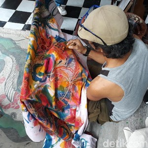 Mengunjungi Batike Lok Iwon, Tempat Pembuatan Batik Pesanan Raja Belanda Mengunjungi Batike Lok Iwon, Tempat Pembuatan Batik Pesanan Raja Belanda