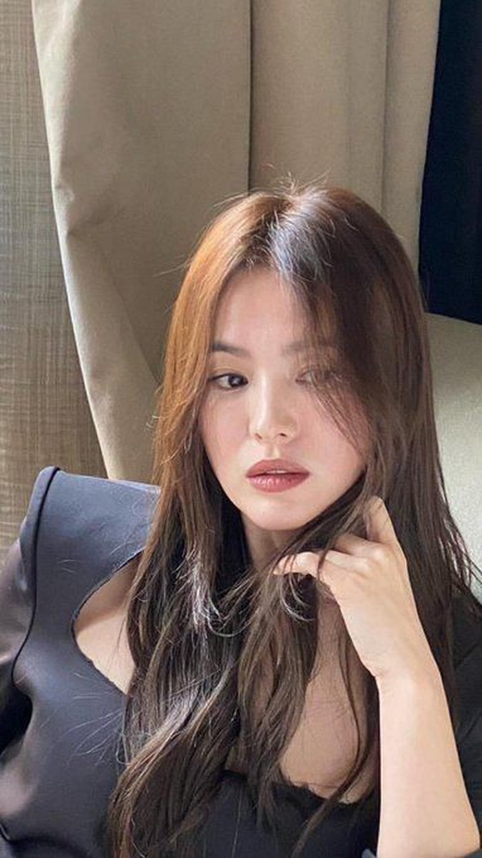 10 Potret Song Hye Kyo yang Kini Berusia 39 Tahun