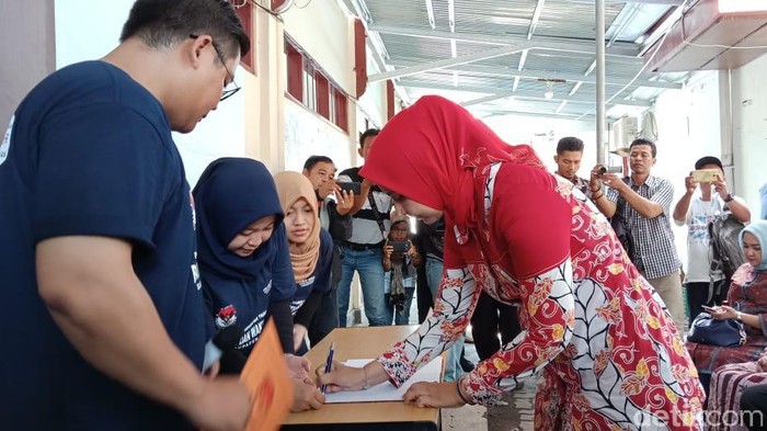 Bupati Faida