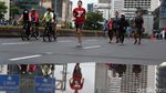 Jalan MH Thamrin Digenangi Air, CFD Tetap Ramai