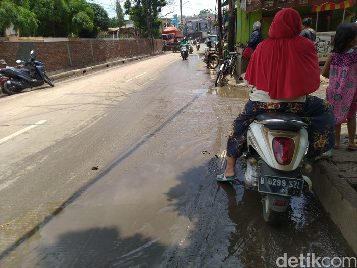 Jalan Kemang Utara IX, Jakarta Selatan (Jaksel) sempat terendam banjir (Sachril Agustin Berutu/detikcom)