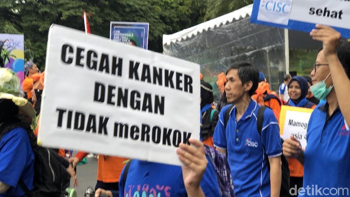 hari kanker sedunia 2020 di car free day jakarta hari kanker sedunia 2020 di car free day jakarta