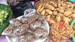 Belanja dan Jajan Enak di Pasar Prembaen yang Legendaris