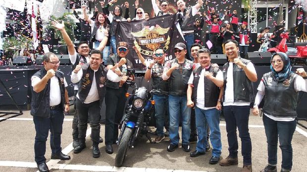 Gagahnya Harley-Davidson Direbutkan Bikers di Lomba Cerdas Cermat MPR