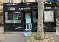 Jadi Sasaran Rasis, Resto Jepang di Paris Dirusak dengan Grafiti 'Coronavirus'