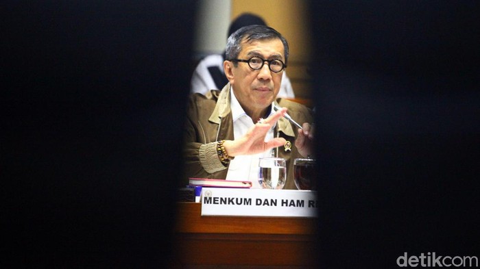 Rapat kerja membahas RUU KUHP bersama Komisi III DPR di Kompleks Parlemen, Senayan, Jakarta, Senin (24/2/2020).