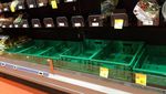 Imbas Corona di Italia, Warga Borong Makanan Supermarket