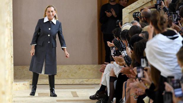 Prada Sumbang 6 ICU ke Rumah Sakit untuk Rawat Pasien COVID-19 di Italia