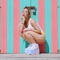 Ia pun berbicara mengenai operasi plastik yang juga cukup umum di industri hiburan Korea. Euodias sendiri mengaku didorong oleh agensi untuk operasi hidung dan rahang agar terlihat lebih menarik. Foto: Instagram @euo.coeur