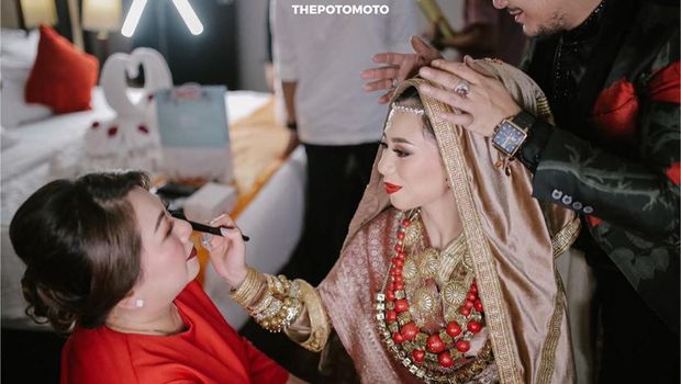 Jadi Pengantin, Selebgram Abel Cantika Dandan Sendiri 5 Jam Sebelum Acara