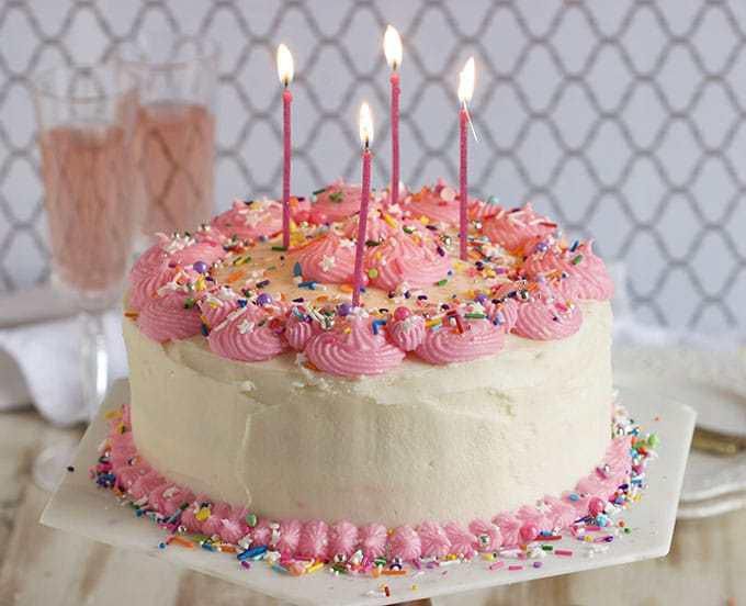 kue ulang tahun perawat