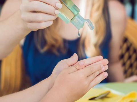 Hand Sanitizer untuk Menangkal Gejala Corona