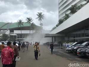 Polisi: Asap di Gedung Nusantara III DPR Berasal dari Lantai 2