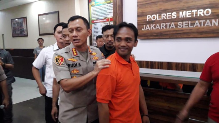 Polii tangkap pria yang membully pria di Jaksel