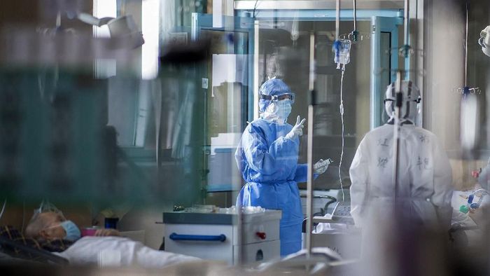 Potret Wuhan yang Masih Lockdown Akibat Corona Wuhan di Provinsi Hubei merupakan kota yang menjadi pusat penyebaran virus corona. Hingga kini kota tersebut masih dikunci akibat virus yang menewaskan 2.364 jiwa di seluruh dunia.