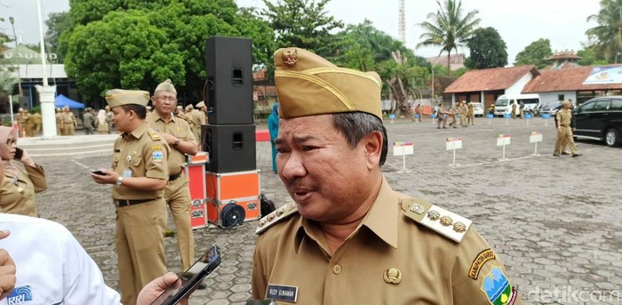 Bupati Garut Rudy Gunawan kecewa angka kematian ibu dan anak masih tinggi