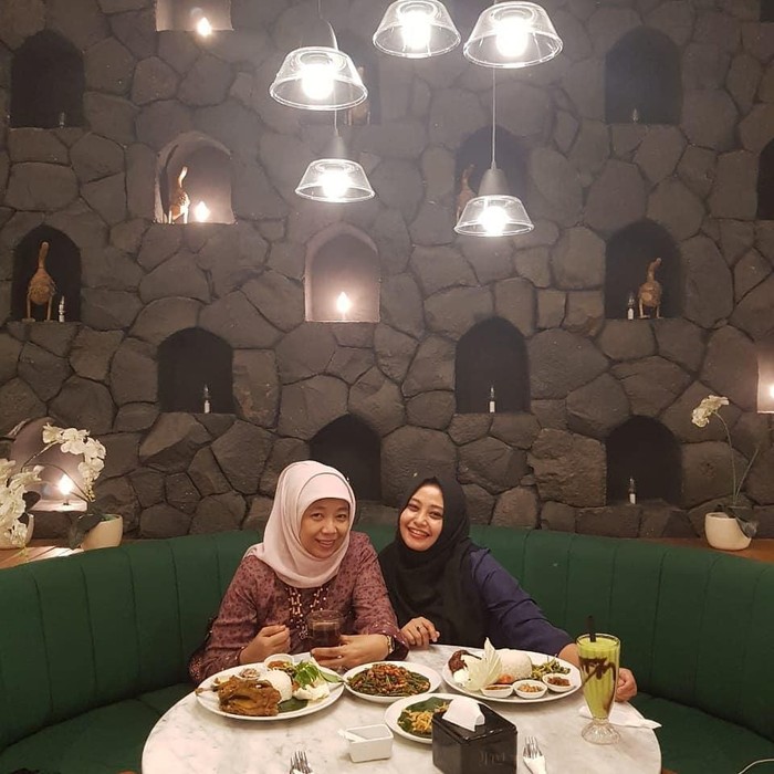 sitti hikmawatty sitti hikmawatty