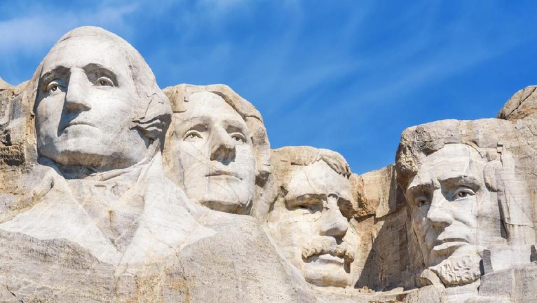 10 Fakta Gunung Rushmore yang Belum Kamu Tahu 10 Fakta Gunung Rushmore yang Belum Kamu Tahu