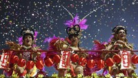 Karnaval Rio jadi salah satu magnet pariwisata di Brasil. AP Photo/Andre Penner.