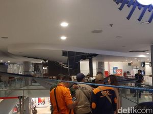 Diterjang Hujan Deras, Plafon Malioboro Mall Yogya Ambrol