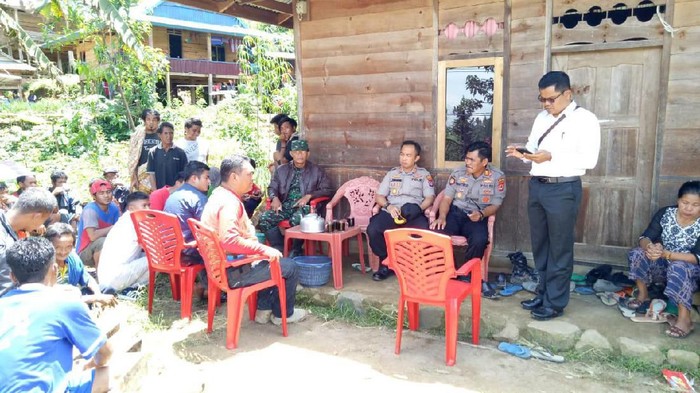 Seorang warga tewas akibat tanag longsor di Tana Toraja, Sulsel.