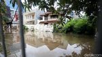 Kompleks Elite di Bekasi Ini Turut Terendam Banjir