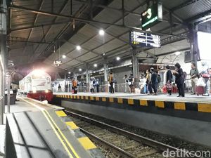 Berikut Ini Jadwal Kereta Api ke Yogya yang Terdampak Banjir Jakarta