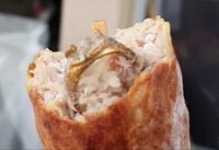 Beli Sosis Goreng, Pria Ini Temukan Cincin Emas Seharga Rp 5,5 Juta