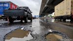 Potret Kemacetan di Tol Jakarta Cikampek Akibat Banjir