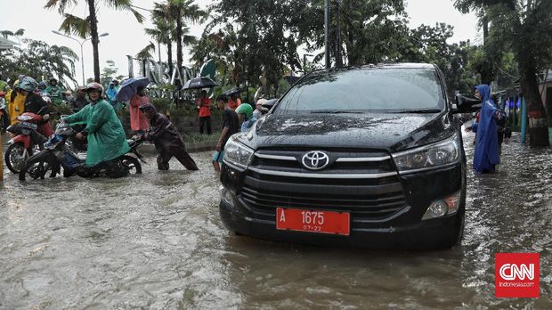 Imbas Hujan Deras, Istana Presiden Sempat Kebanjiran