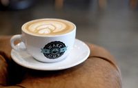 5 Tempat Ngopi Enak di Mega Kuningan, Dijamin Bikin Seger!