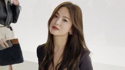 Ini Penampilan Song Hye Kyo yang Jadi Trending