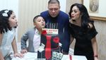 Tepis Isu Soal Cerai, Raul Lemos dan KD Pamer Foto Mesra Saat Kulineran