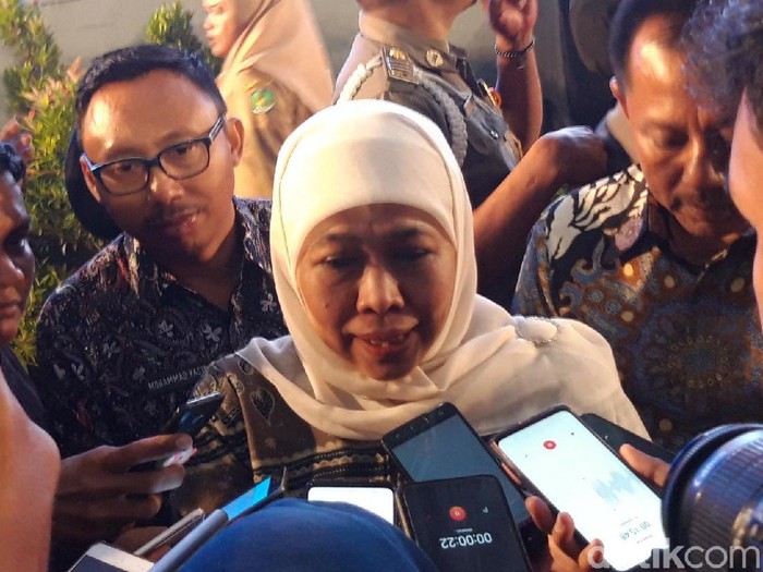 Gubernur Khofifah