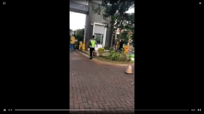 Viral AEON Mall JGC Cakung Diserang Warga, Polisi Turun Tangan