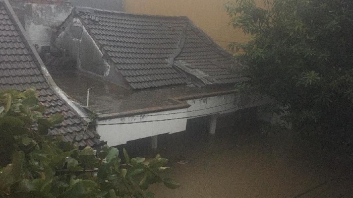 Banjir di Tatibening Bekasi