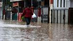 Banjir Kembali Rendam Perumahan Pondok Gede Permai
