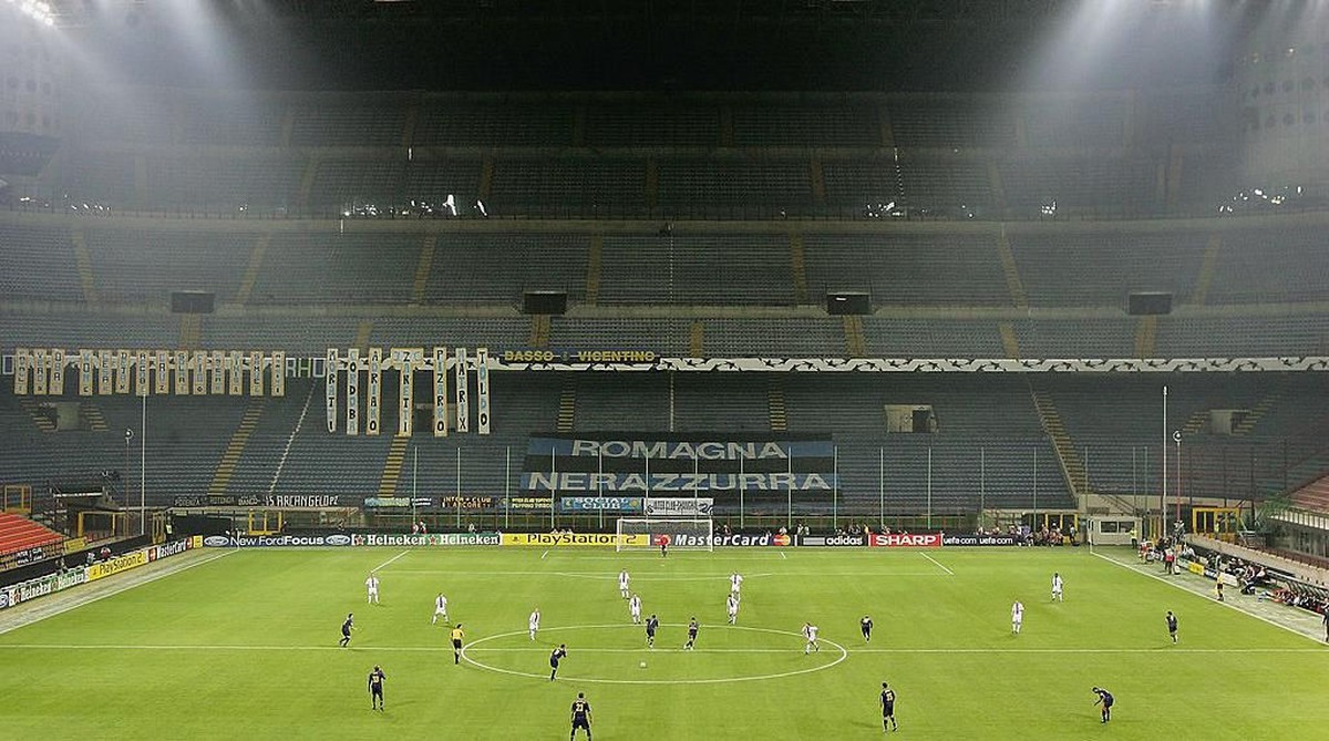 Laga Inter Milan Vs Ludogorets harus digelar tanpa penonton imbas dari Virus Corona yang merebak di Italia (Foto: Getty Images/Laurence Griffiths)