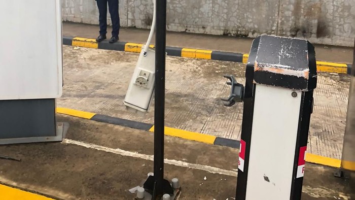 AEON Mall Jakarta Garden City Diserang, Polisi: Tak Ada Penjarahan
