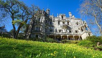 Sempat berpindah-pindah kepemilikan, namun, salah satu orang terkaya di Portugal pada pergantian abad ke-20, Antonio Augusto Carvalho Monteiro menjadikan Quinta seperti sekarang. (iStock)
