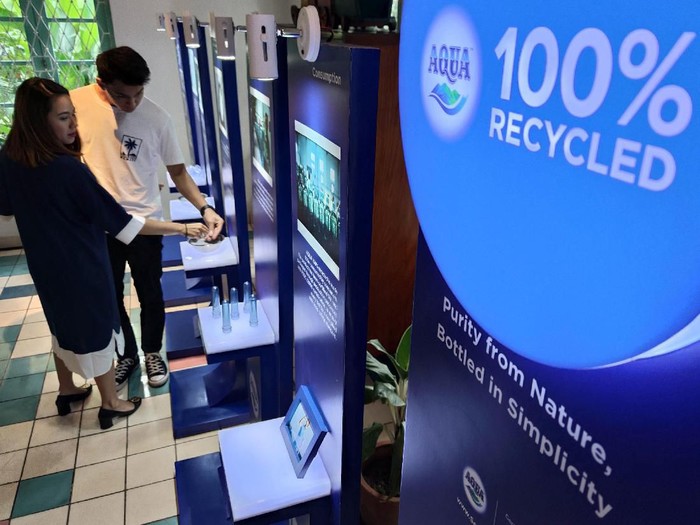 Perusahaan transportasi berbasis online (Grab) melakukan aksi nyata untuk mengelola sampah plastik disekitar kita. Seperti apa aksinya? Begini nih.