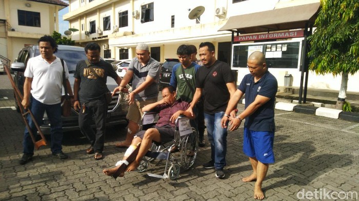 Komplotan pencuri lintas daerah spesialis ganjal mesin ATM dibekuk Polrestabes Semarang, Selasa (25/2/2020).