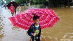 Komplek Billymoon Pondok Kelapa Terendam Banjir Setinggi 80 Cm