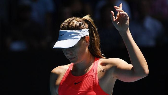 MELBOURNE, AUSTRALIA - JANUARY 21:  Maria Sharapova of Russia challenges a line call during her Womens Singles first round match against Donna Vekic of Croatia on day two of the 2020 Australian Open at Melbourne Park on January 21, 2020 in Melbourne, Australia. (Photo by Hannah Peters/Getty Images)
