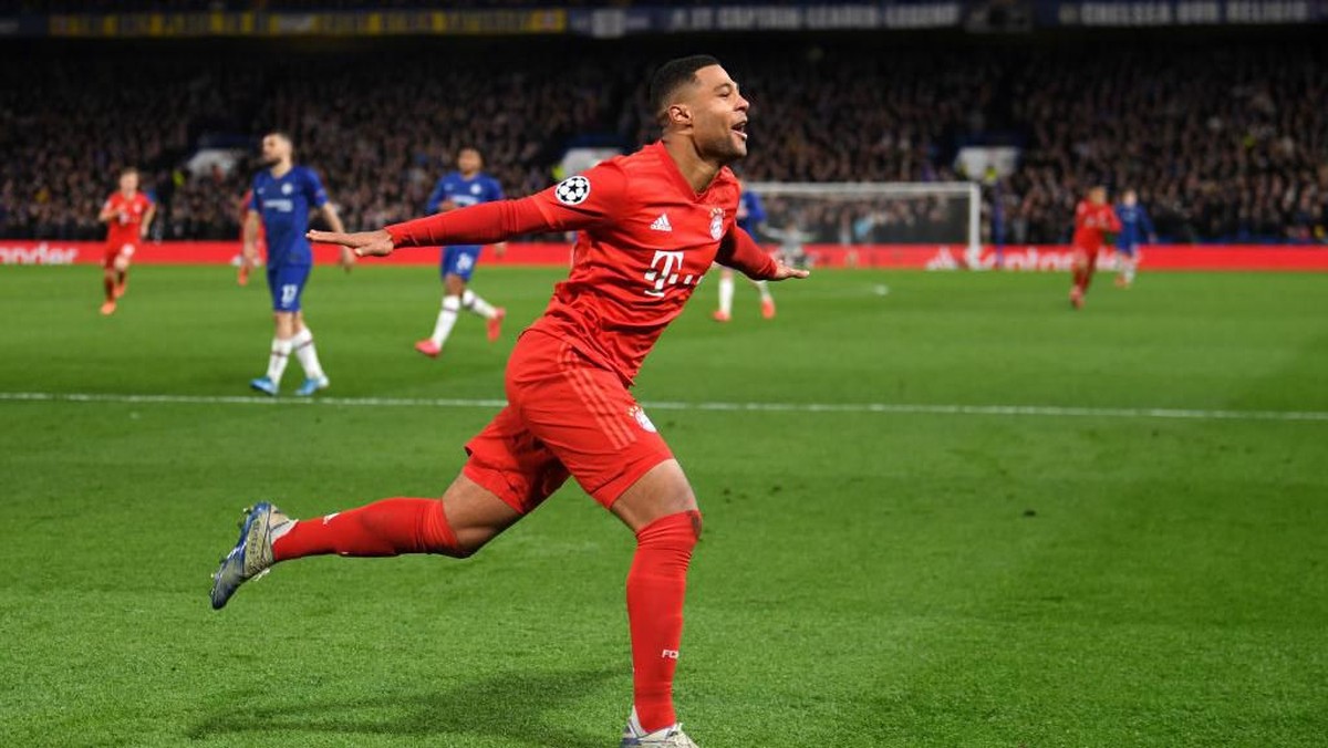 Gnabry mencetak dua gol ke gawang Chelsea. Foto: Mike Hewitt/Getty Images