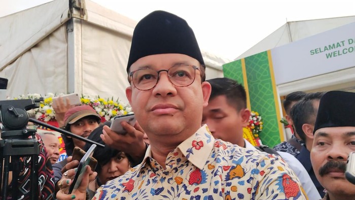 Gubernur DKI Anies Baswedan
